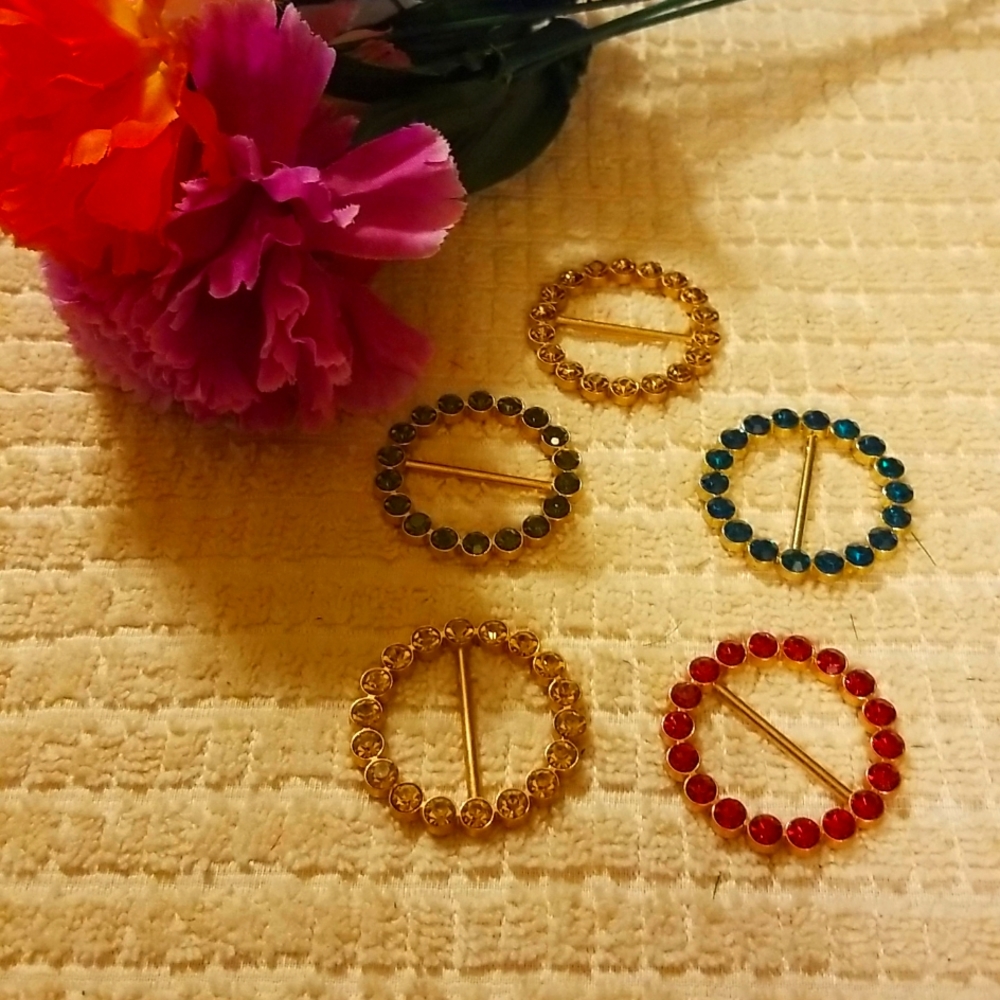 5 METAL ROUND T-SHIRT CLIP RINGS